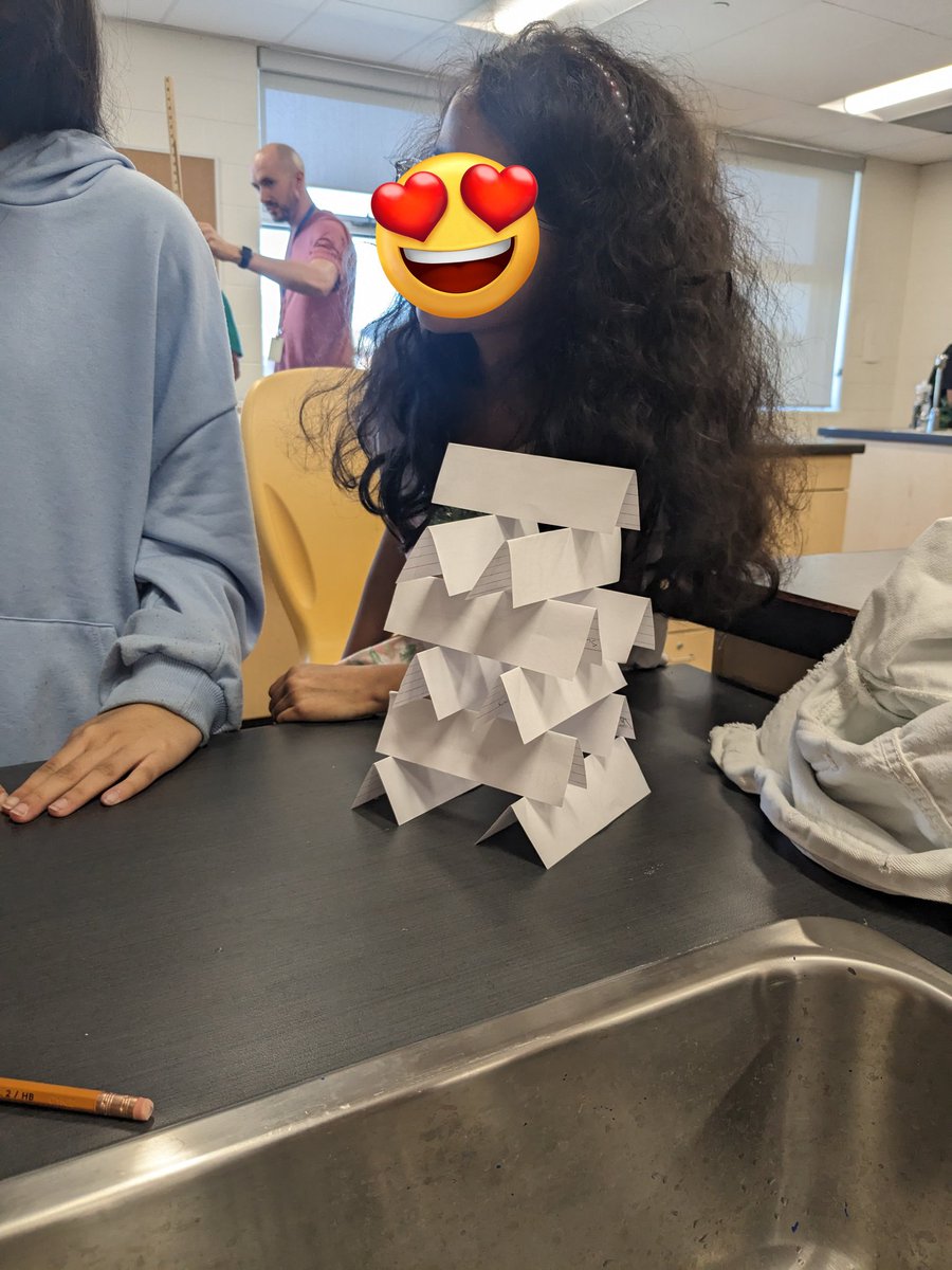 We met our Gr. 8 Learning Buddies today! We found similar interests which gave us more papers to build a tower with. Great conversations and collaboration was had, and we cannot wait to see the IMPACT they have on each other throughout the year! <a href="/DesmondHDSB/">Viola Desmond Public School</a> <a href="/MrJolly07469254/">Mr. Jolly</a>