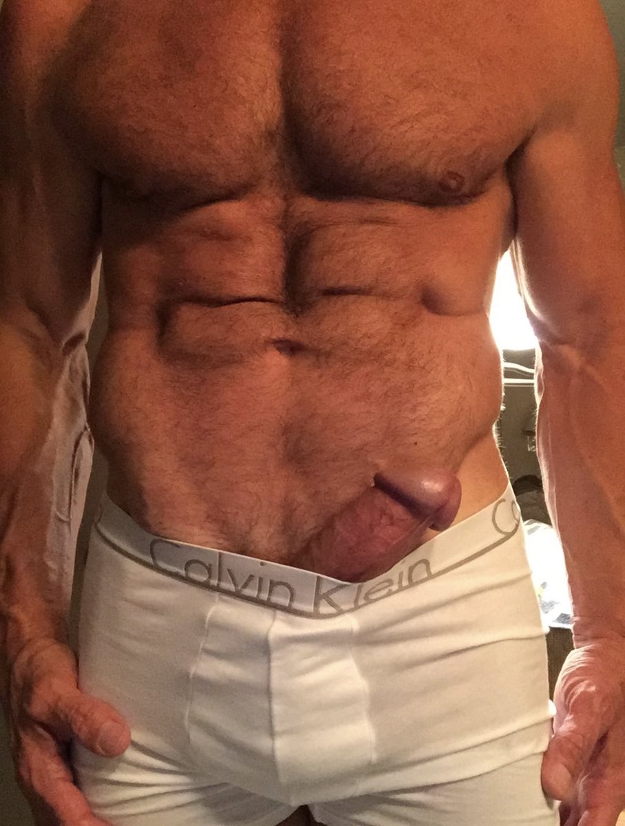 ReeceScottx's tweet photo. 🍆 @ReeceScottx 🍆 #ComeGetIt #CutHuge #CutThick #Bareback #Daddy https://t.co/cfawWPe3pm