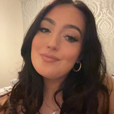 aimeecxox's tweet photo. #NewProfilePic https://t.co/2xBqpWNS2o