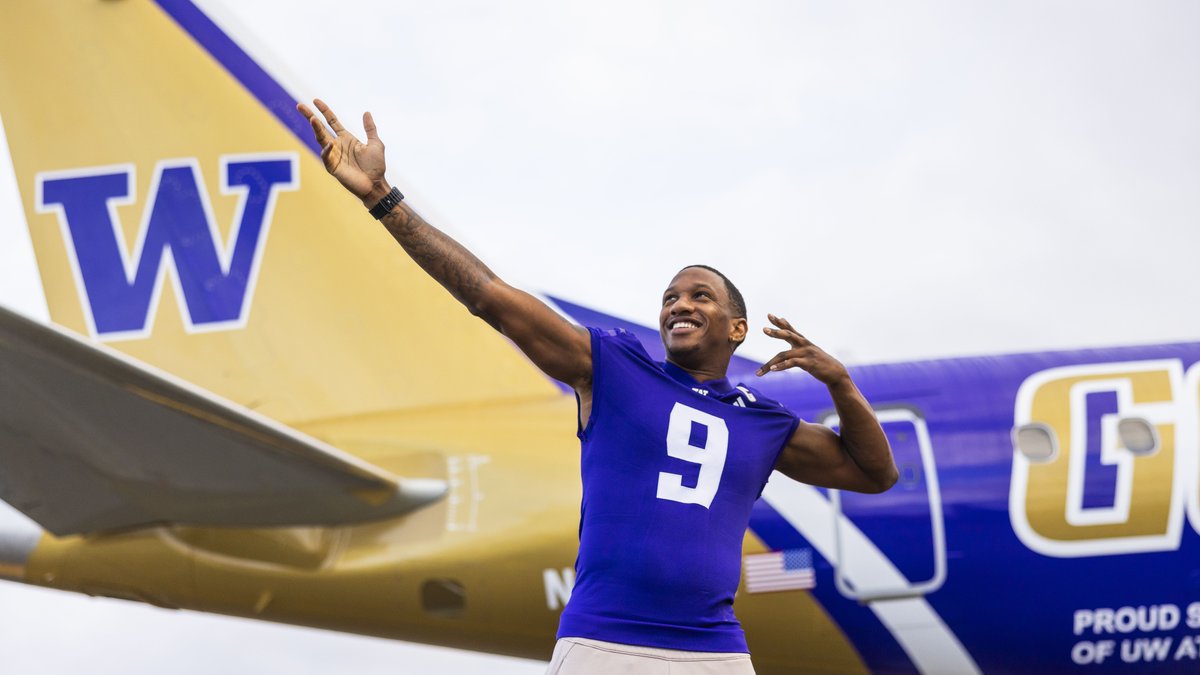Alaska Airlines tweet media