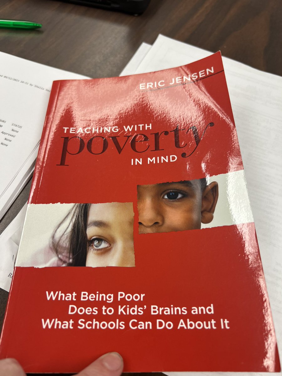 LMESTigerNation's tweet photo. Teaching with Poverty in Mind Chapter 3 presented by speciality teachers! @Supt_Hamlett @FCPSchoolsTN https://t.co/JsXDCktEfa