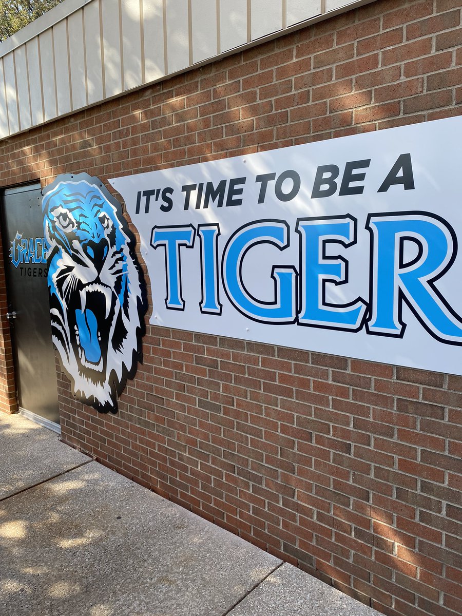 GraceTigers's tweet photo. Taking the look of the Aldrich AC up a notch! Thanks @FASTSIGNS https://t.co/Csx1ZDjzcQ