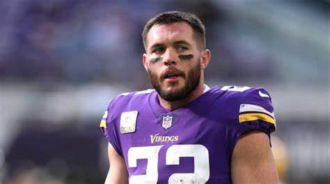 nflrums's tweet photo. Minnesota Vikings Safety Harrison Smith became the only player in NFL history to have 14+ tackles, 3+ sacks, and 1 forced fumble in a single NFL game. https://t.co/bzUHdAWlpO