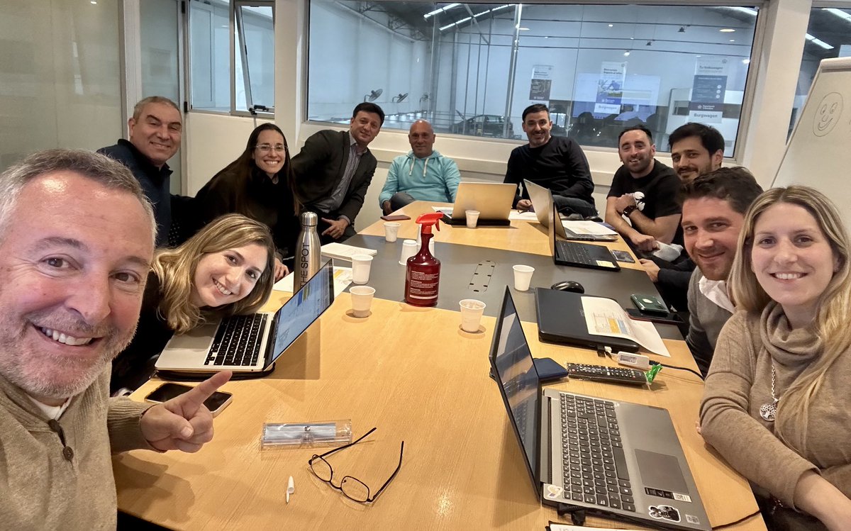 una tarde de trabajo muy intenso con el equipo de ⁦<a href="/Burgwagen/">Burgwagen</a>⁩ planificando la “Feria de repuestos” !

muy buena gente con un gran 🩵 

#VamosMardelPlata👍🇦🇷

⁦<a href="/RevistaCentral1/">Revista Central</a>⁩ <a href="/pepebasko/">PEPE BASKO</a> ⁦<a href="/carinabadino/">Cɑrinɑ Bɑdino</a>⁩ ⁦<a href="/vwargentina/">Volkswagen Argentina</a>⁩ ⁦<a href="/yotedijeok/">Yo Te Dije 🎙</a>⁩ ⁦
⁩