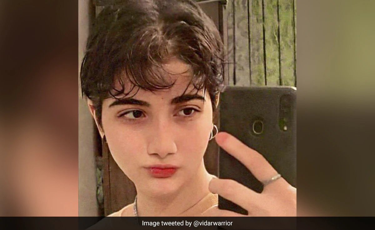 ndtv's tweet photo. 16-Year-Old Girl In Coma After Alleged Assault Over Hijab Rules In Iran Metro https://t.co/yNgj2yDJJk https://t.co/Vgpf1cBFnJ