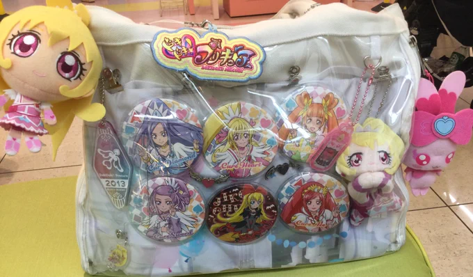 今日はハートに会えるので限界ドキドキオタクスタイル レジーナちゃんのTシャツ汗臭くなるの嫌だけどここで着なきゃ勿体無いからね…! Mサイズで肩周りやや窮屈だけど愛があれば大丈夫