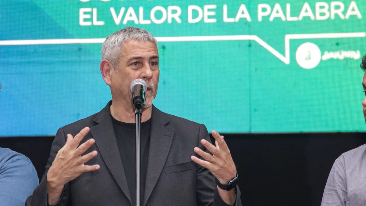 Jorge Ferraresi tweet media