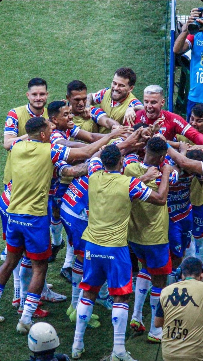 sertplaybr's tweet photo. 🚨Agora: Fortaleza vence Corinthians e é o primeiro finalista da Copa Sul-Americana #FORxSCCP https://t.co/wEo6RTrZlc