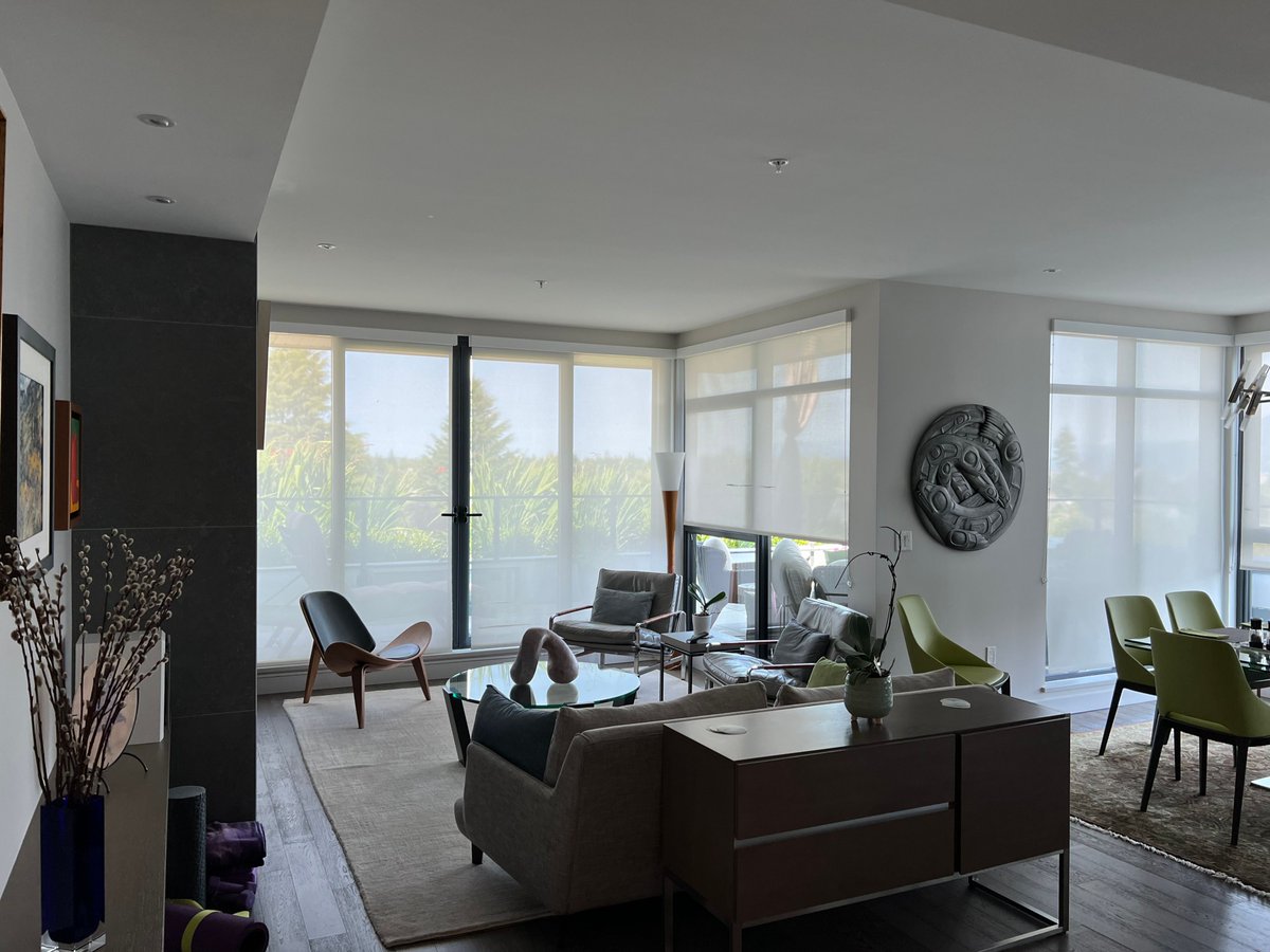 PaintHomesRight's tweet image. After we’re done painting 🛠 , our team will clean the area so it’s ready to use when you get home 🏡. Follow-Up: We will check in with you in 3 days, 3 weeks, and 3 months to see if you’re still happy with our work 💯 ! buff.ly/3F08NMb #finishedproject  #painting