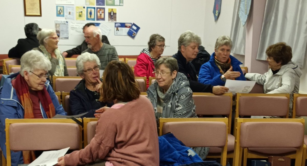 Yodasears72's tweet image. Wonderful evening as Christians from across Rossendale gathered for prayer and worship! #onebody #GodLovesRossendale