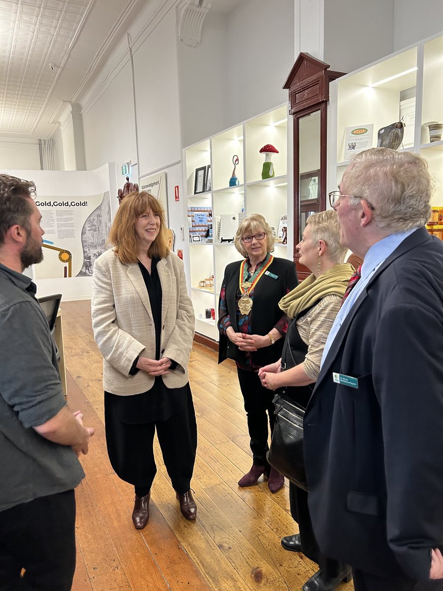 VicGovernor's tweet photo. Maryborough was the first stop on a visit to the Central Goldfields Shire, commencing with a tour of the iconic Maryborough Railway Station Precinct. 
#GovernorVic https://t.co/5i3QO89ewd