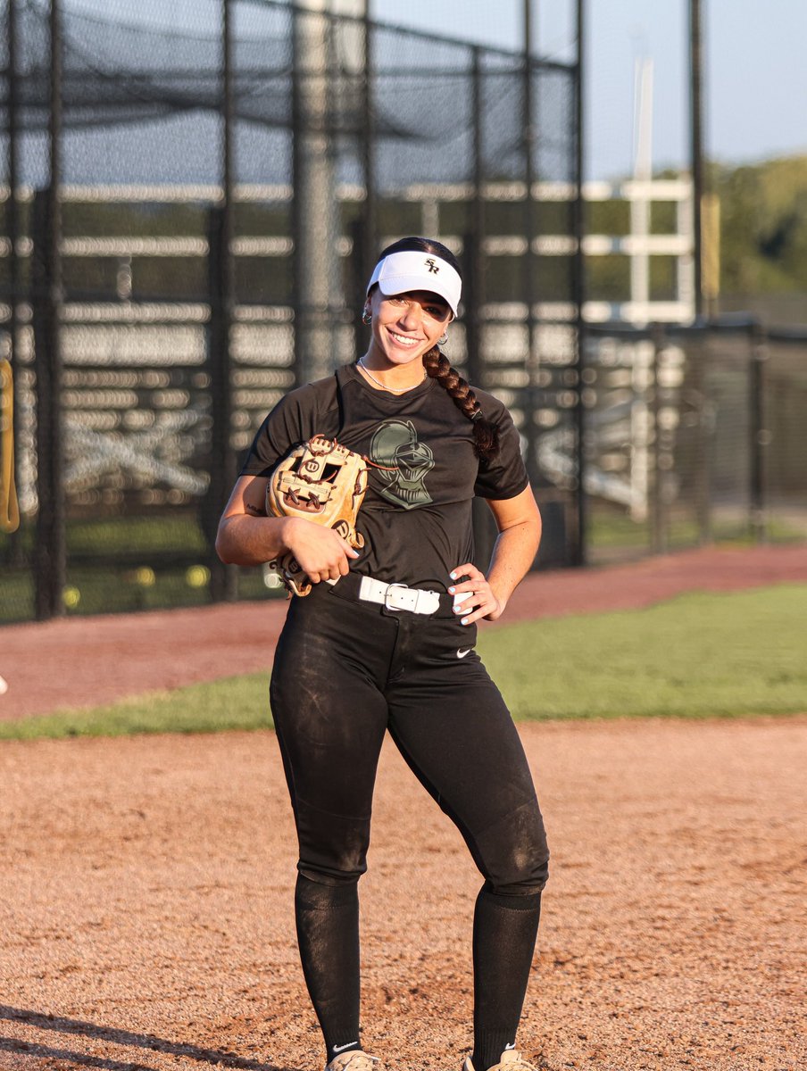 We’ll take a hot and sunny October practice any day🌞

#GoGoldenKnights