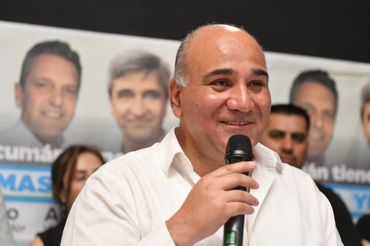 JuanManzurOK's tweet photo. El peronismo de Monteros se alista para triunfar con #MassaPresidente✌🏼

Una alegría volver a esta ciudad, donde siempre nos reciben con gran cariño. Junto a Miguel Acevedo y candidatos de @unionpatriatuc compartimos un fervoroso encuentro organizado por Francisco "Pancho" Serra. https://t.co/ThvFw8WsPq