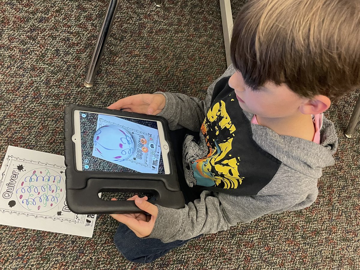 PVWollberg's tweet image. Making our Dot Day creations come to life during Tech Time with Mrs. Innes. #pvlearns #techtime