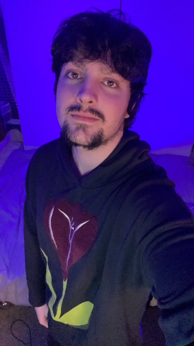 Five Hats tweet media