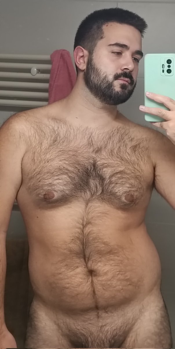 estepinsir's tweet photo. la noche de las tetas vivientes 🥴 https://t.co/QIEyL74gN7