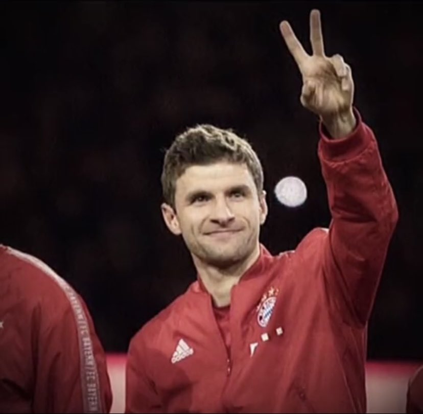 • قلناها الحزب التوماسي بيدخل المعركة ولن يخسر بربع ساعه فقط تفوق الماعز على المتدرب 🫰🏻😇  خسى الأجرب يقلل من أدوار توماس ووقته في الفرقه أسلم بعمرك لاتطير الارقاب قريب. 

المعذره منكم للإزعاج والله 
 الف مبروك للأمه البافارية على الإنتصار 
❤️❤️🤩