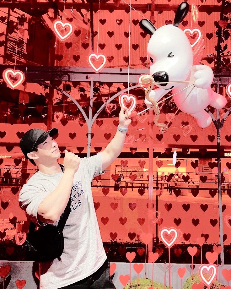 alvinsssh's tweet image. ㅤ

Fui passear na cidade e me deparei com um animal pendurado, bati no dono da loja e depois me explicaram que era de mentirinha. Pedi desculpas e bati nele denovo (estava entediado)!!  [ 😁 ].
    ㅤㅤㅤ  
ㅤ