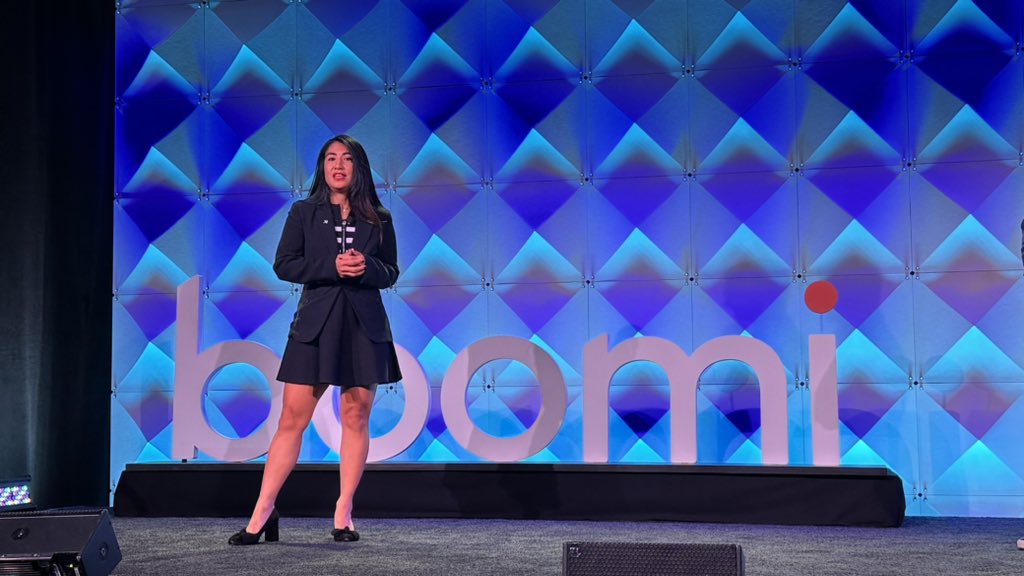 rwang0's tweet photo. MyPOV: @annmaya kicking some butt on stage. @boomi #BoomiWorldTour https://t.co/bB56t5gjCv