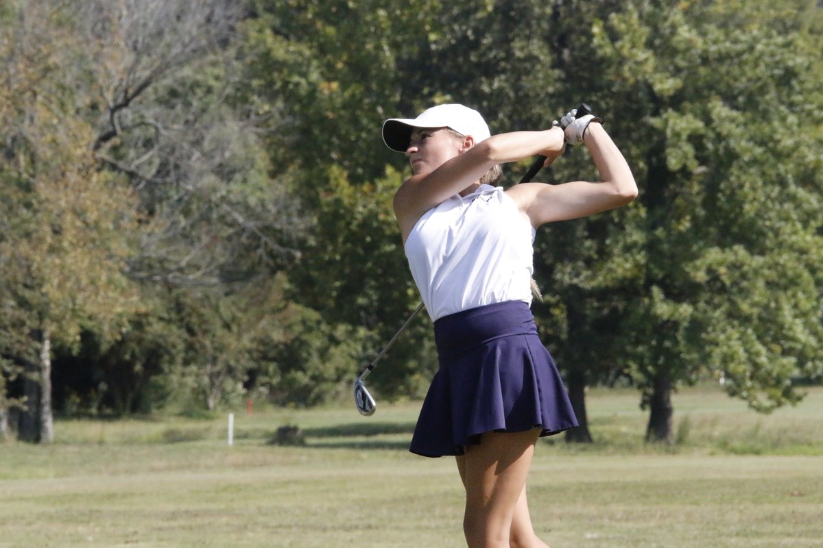 Lyon College Golf tweet media