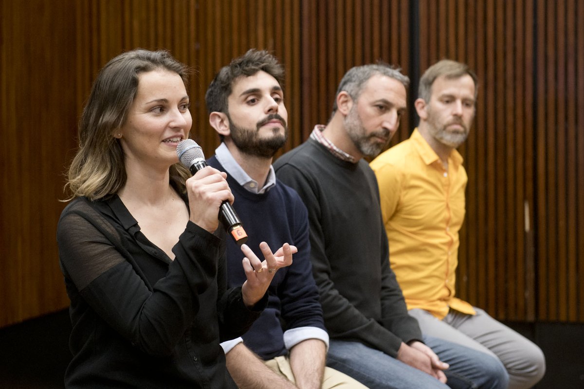 FilmusDaniel's tweet photo. Entregamos los Premios #ContarconDatos concurso del Ministerio @ciencia_ar y la Universidad de San Andrés que fomenta la creatividad en la presentación de datos de forma accesible. 

Felicitamos a los/as ganadores/as y convocamos a sostener este incentivo a jóvenes científicos/as https://t.co/XMXeqw4TAf