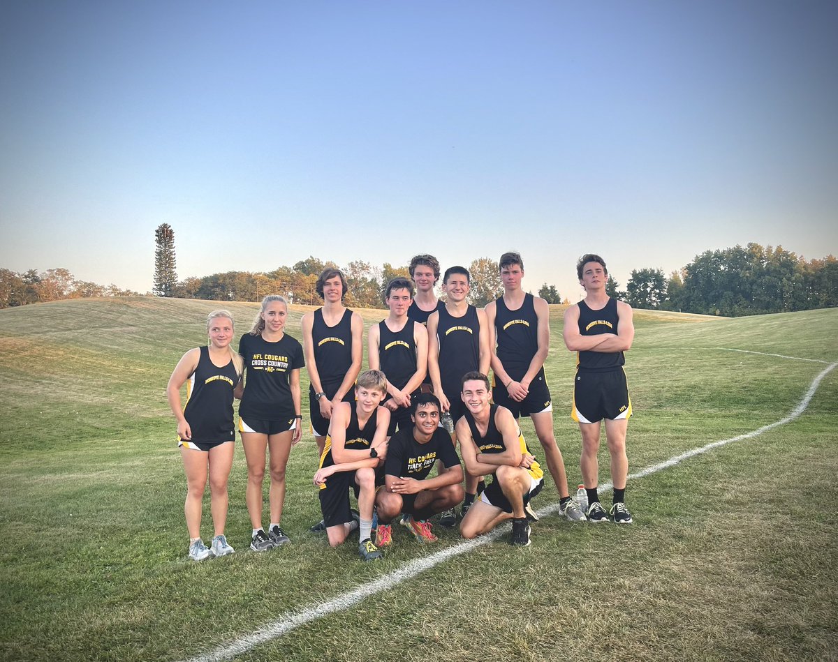 Our seniors celebrating their final divisional race of their careers tonight! <a href="/HFLCSDAthletics/">HF-L CSD Athletics</a>