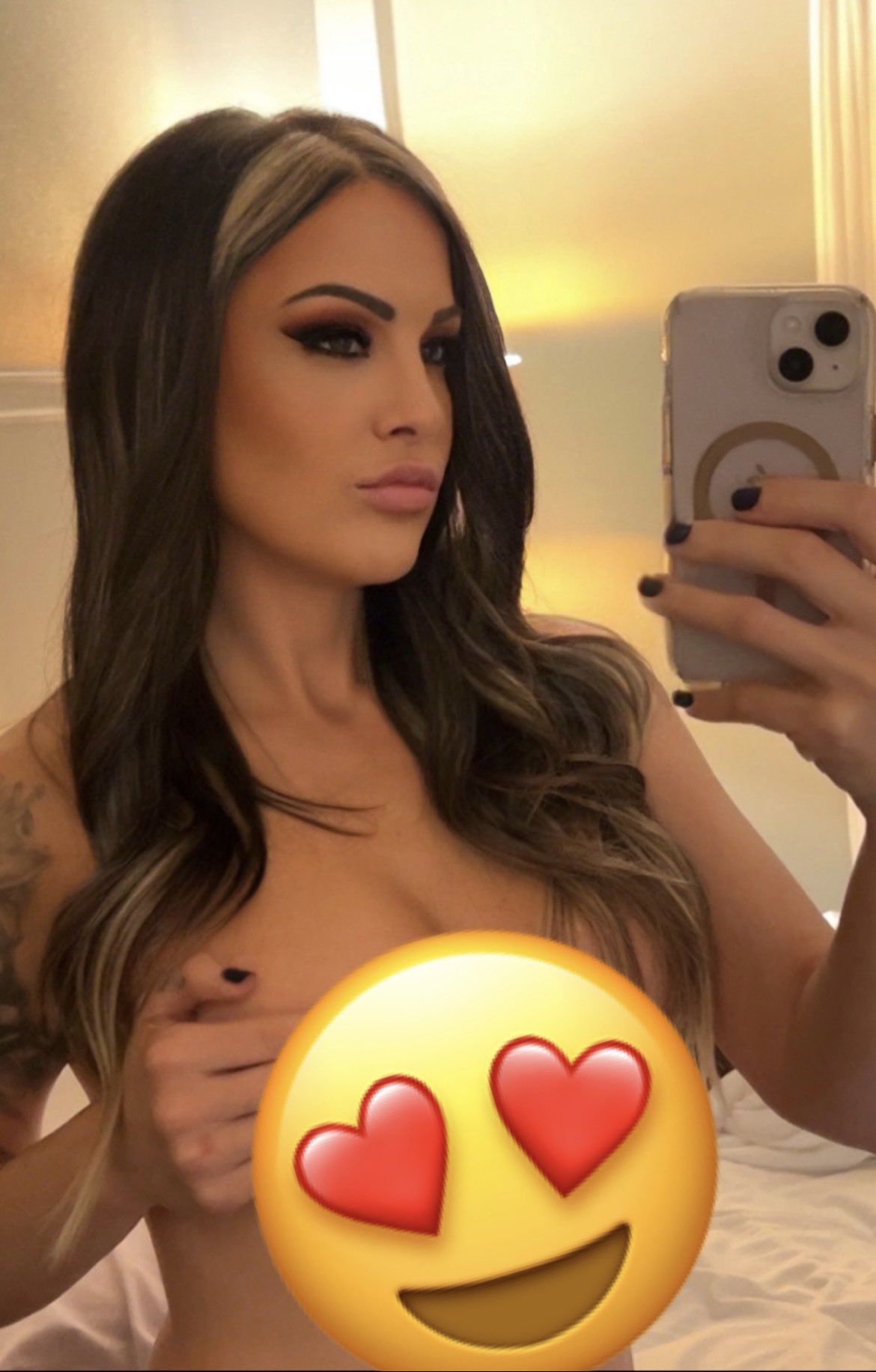Velvet Sky Leaked Pictures 9 Hours Of Velvet Sky Videos & Streams