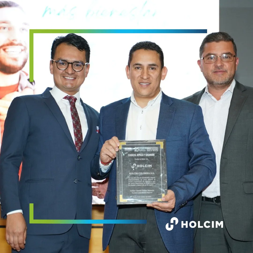 HOLCIMColombia1's tweet image. Agradecemos a @CamacolBoyCas por el reconocimiento que exalta nuestra labor empresarial, el aporte al sector constructor y al desarrollo de la región
Felicitamos a Camacol Boyacá y Casanare por sus primeros 25 años construyendo oportunidades para la región.
#ConstruyendoProgreso