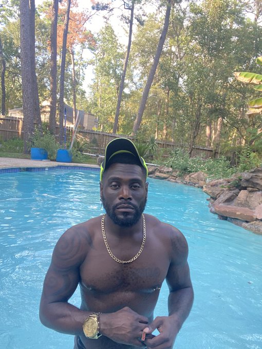 I remain silent on a lot of ish, but my day to day Will Humble TF out of a broke boy💎 https://t.co/a