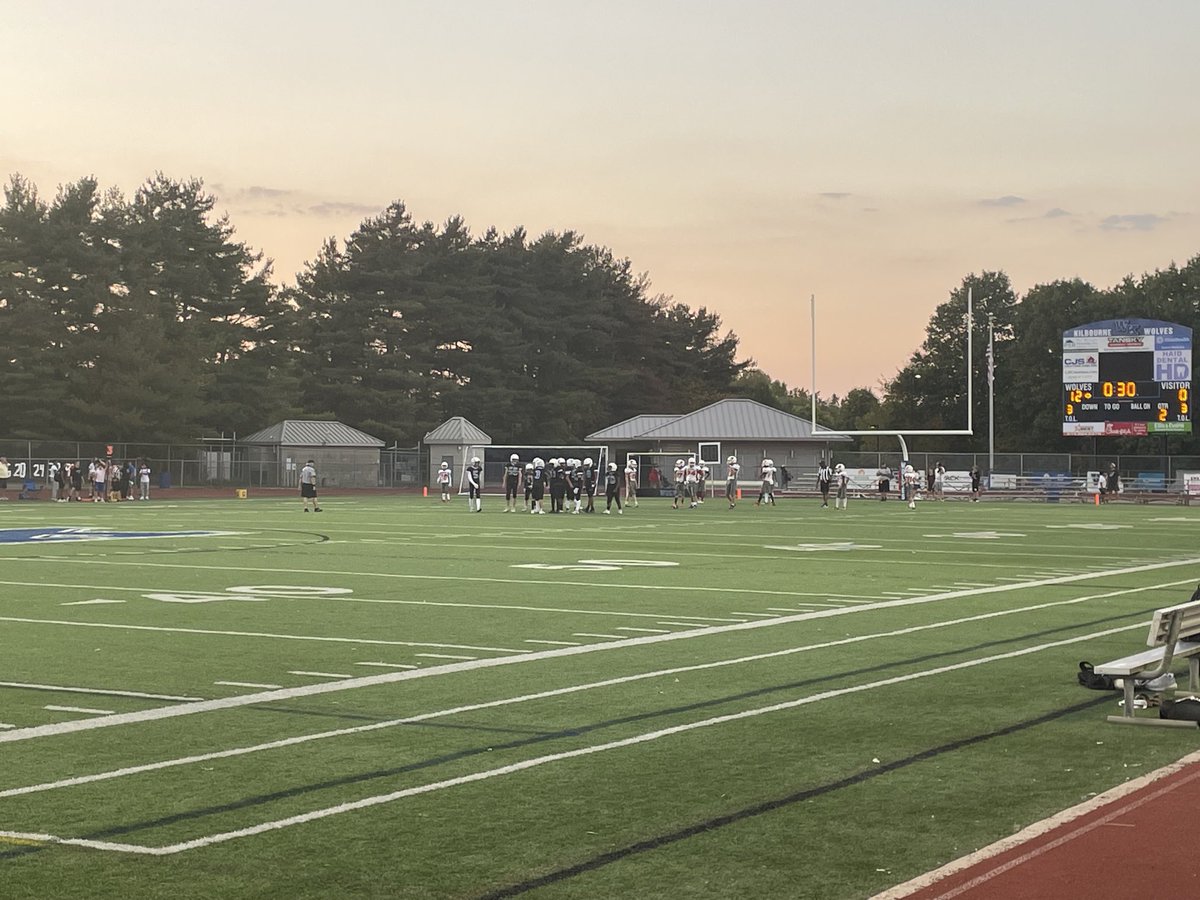 Wolf-Cards MS Bowl 2023. Nice crowd for the last game of the season!  Thanks everyone. #ItsWorthIt ⁦<a href="/wcsdistrict/">Worthington Schools</a>⁩ ⁦<a href="/PerryMSWolves/">Perry Middle School</a>⁩