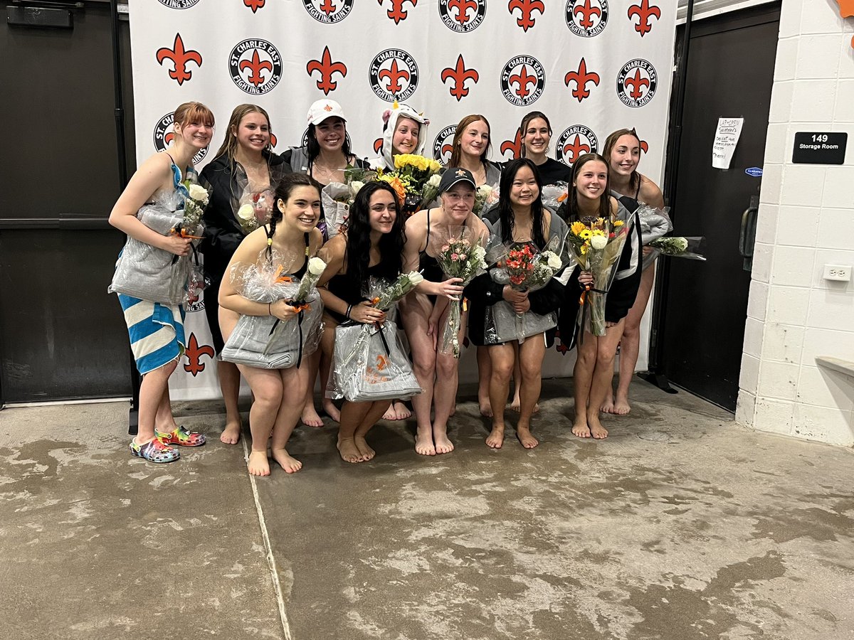 STCEathletics's tweet photo. Swimming Senior Night. Thank you Seniors and Senior Parents and congratulations on your Saints career. #SaintsPride⚜️ @STCE_SwimDive https://t.co/CBayCVQEY8