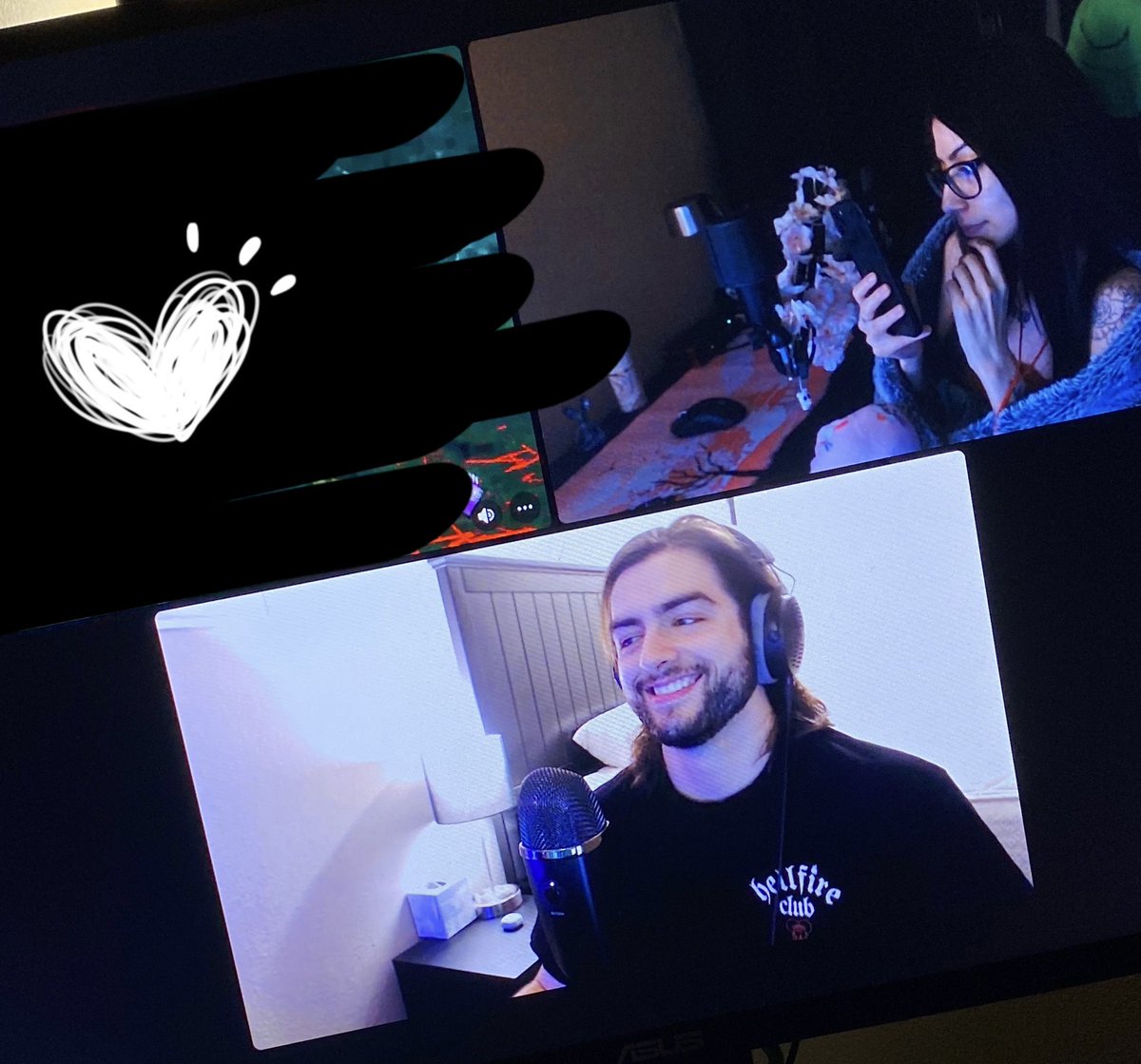 sIeepywife's tweet photo. happy national boyfren day 🥀 

74 more days until I get to kiss you, dummy 🥹🤍 https://t.co/lLfuhYAyum