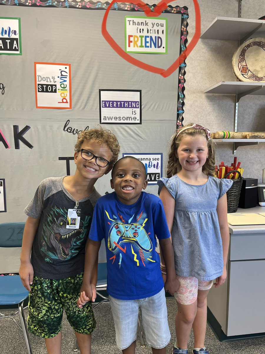 Mrs. Ramser tweet media