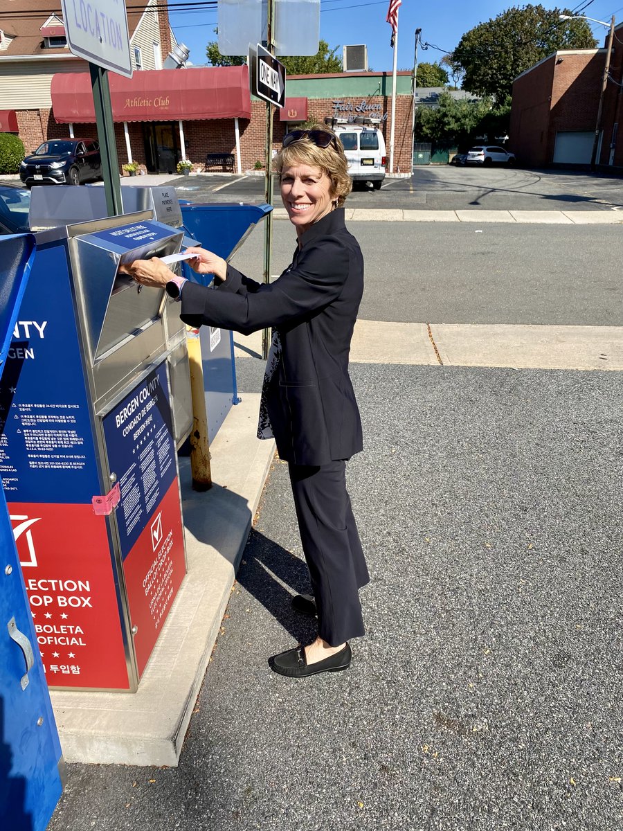 Assemblywoman Lisa Swain voted and dropped off her ballot for the November 7th election today! Mail-in voting is now underway in Bergen County. Visit LD38.us/HowToVote to make a plan to cast your vote. And remember, vote for the Column 1 Democrats!