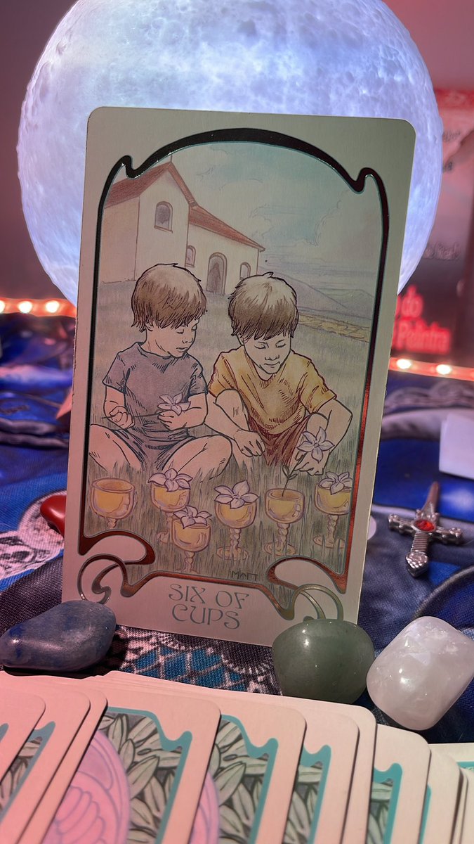 ✨🍃 Outubro para Escorpião: 

Bom… algumas questões do passado podem ressurgir nesse mês, isso geralmente acontece quando essas questões não foram finalizadas propriamente ou quando ainda se existe algo a ser vivido dentro delas, seja como for, você sempre terá escolhas sobre