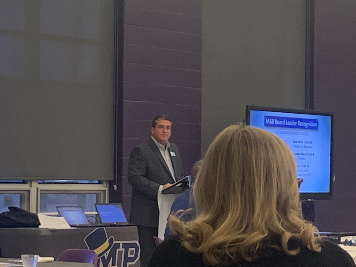 Williamsville Supt (@wcusd15supt) on Twitter photo Great night when the <a href="/OldSageSupt/">Vic Zimmerman</a> speaks to sitting BOE members at the <a href="/ILschoolboards/">lL School Boards</a> Abe Lincoln Division Mtg. “Hire your Supt and allow your Supt to lead your district.” = Longevity. <a href="/IllinoisASA/">IASA</a> Great night when the <a href="/OldSageSupt/">Vic Zimmerman</a> speaks to sitting BOE members at the <a href="/ILschoolboards/">lL School Boards</a> Abe Lincoln Division Mtg. “Hire your Supt and allow your Supt to lead your district.” = Longevity. <a href="/IllinoisASA/">IASA</a>