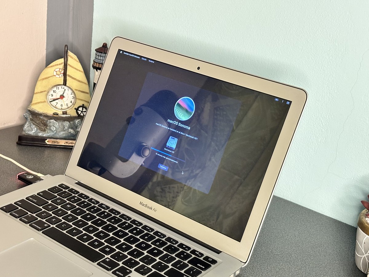 jeff_umanzor's tweet photo. Se viene el video completo de instalar #macOSSonoma en MacBooks NO Compatibles🔥 https://t.co/YIfMarGQQs