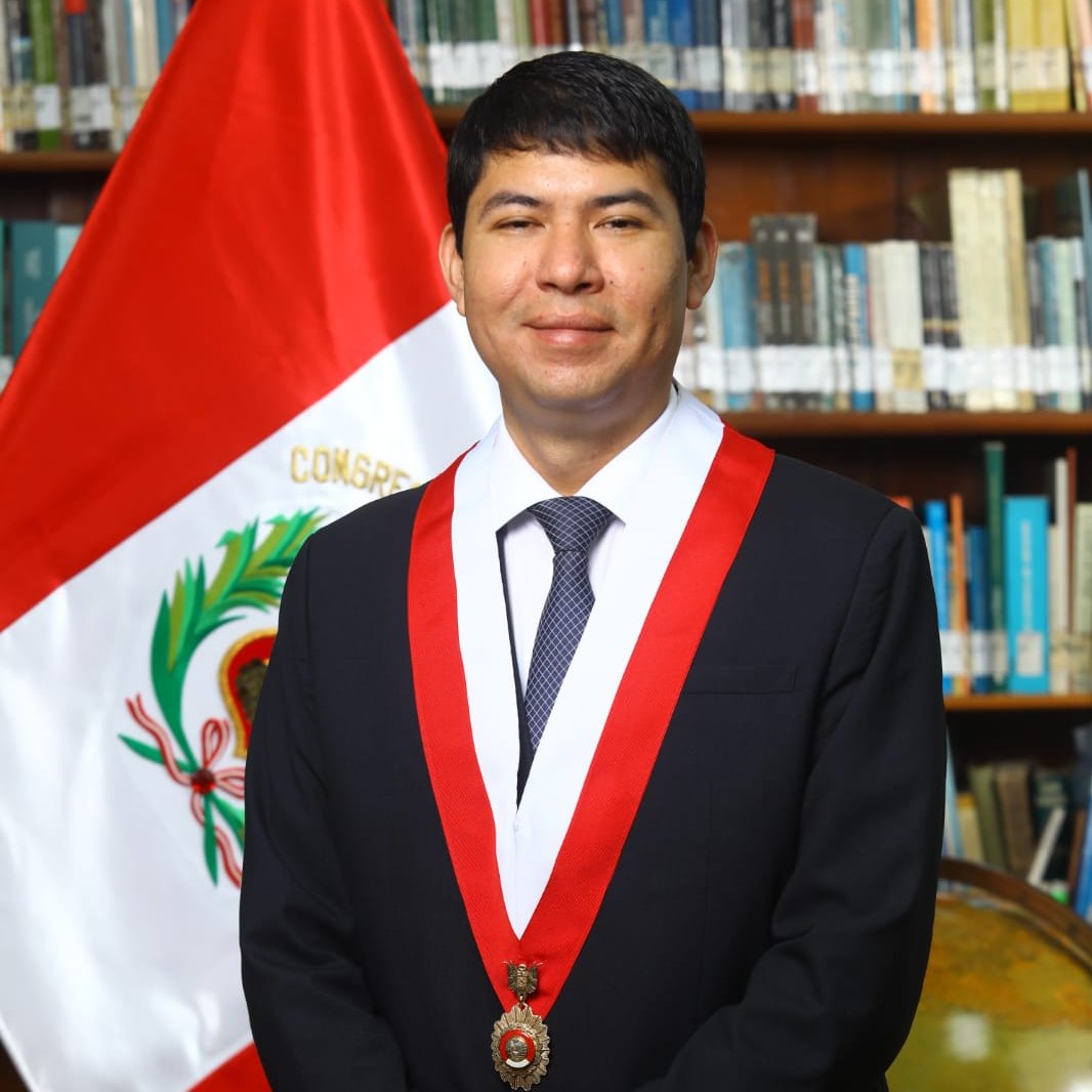 BankadaFP's tweet photo. Informamos a la opinión pública que de ser elegido el congresista @arturoalegriag como primer Vicepresidente del @congresoperu, acordamos por unanimidad que la vocería titular recaerá  en el congresista @EduCastilloR_. Estamos seguros que realizará una excelente labor. (1/2) https://t.co/N0WT97I5vT