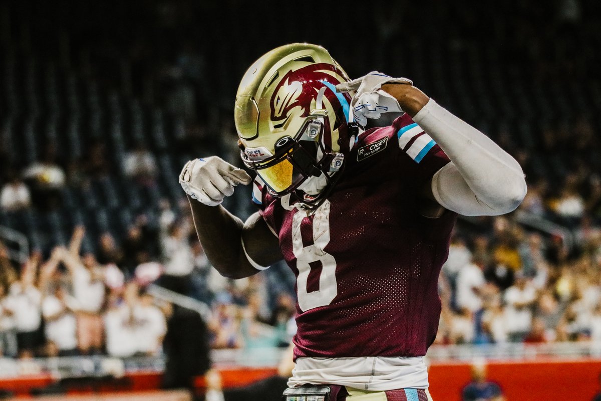 BREAKING: The New Jersey Generals have signed the following three players in #USFL free agency, per source:

WR Joe Walker
DL Ethan Westbrooks
S Antonio Reed

A couple of blockbuster pickups for the <a href="/USFLGenerals/">New Jersey Generals</a>. The first official moves of USFL free agency.