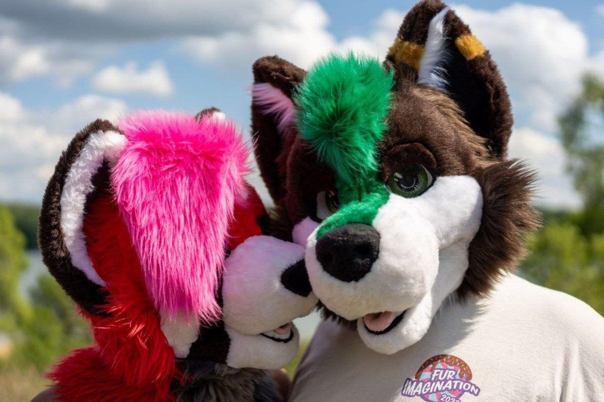 Happy National Boyfriend Day! I love you so much!! <a href="/gradientwolf/">gradientwolf</a>