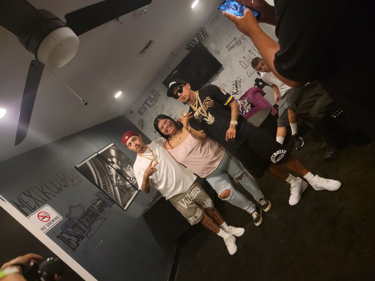 𝒴𝓋ℯ𝓉𝓉ℯ 𝒜 ℬ𝓇ℯ𝓃𝓃ℯ𝓇👑💖 tweet media