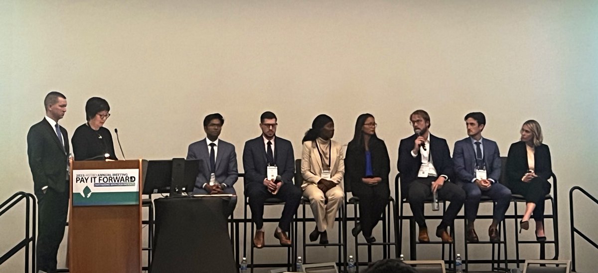 Excellent work by the medical students and residents in the soft tissue sarcoma session at #ASTRO23 with great work discussing hypofractionated RT, head and neck sarcomas and use of bolus.