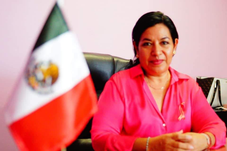 RadioFormulaMor's tweet photo. Luego de que los integrantes del cabildo del municipio de #Jojutla otorgaron licencia por 10 días al presidente municipal @juanangel_fb asumió el cargo la Sindica Amada Martínez Morán.

🔵https://t.co/XrsraTkebz

@JojutlaMorAyunt 
@perezhabib
#AbriendoLaConversación https://t.co/yMZdJaqkHb