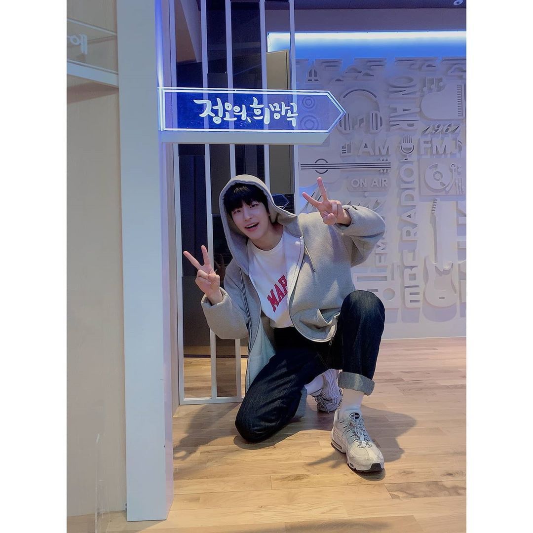Hourly Seungmin🐶🎶 tweet media
