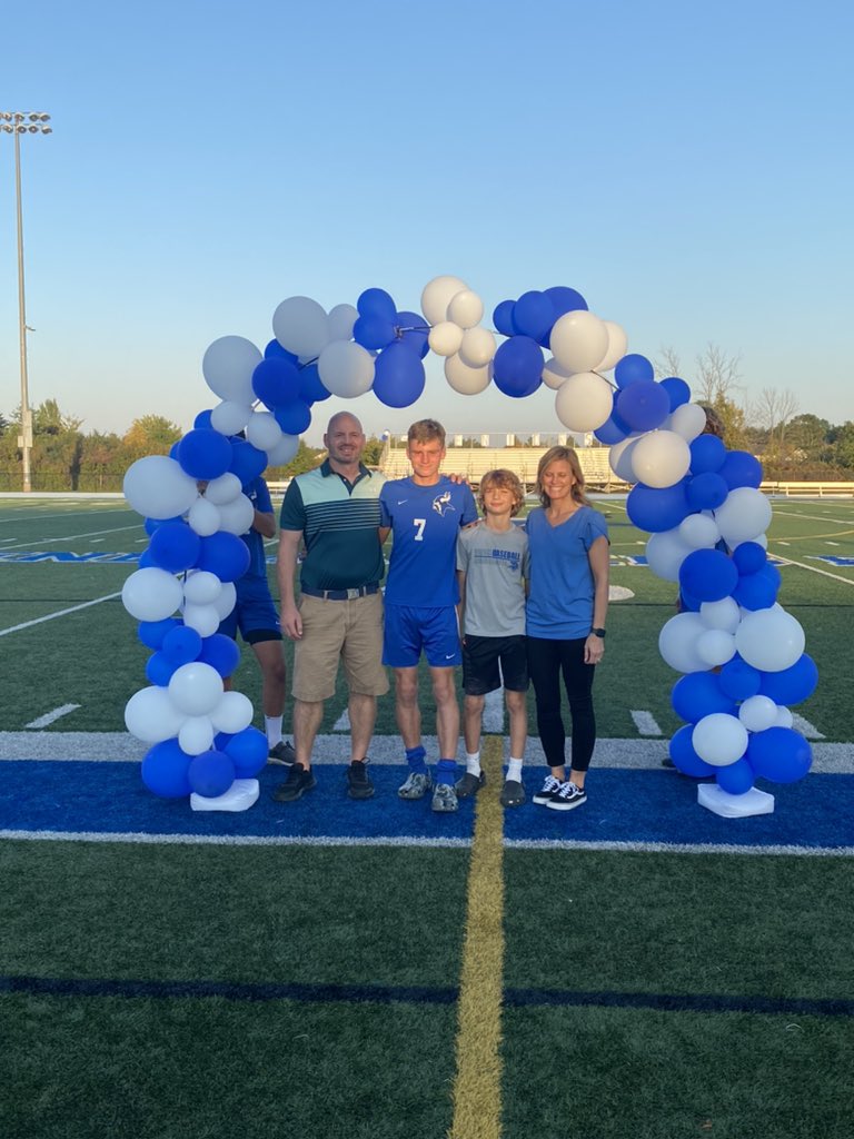 Grand Island Boys Varsity Soccer tweet media