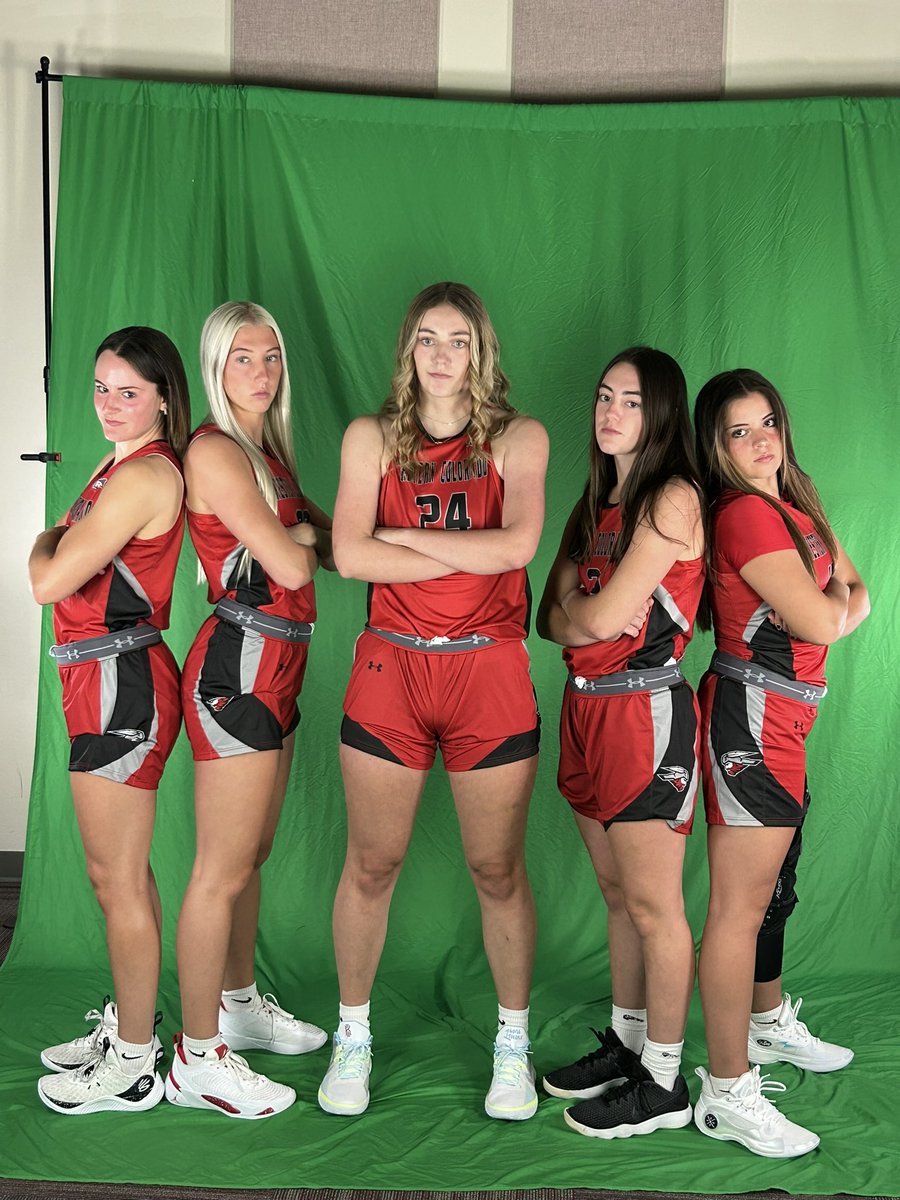 westerncowbb's tweet photo. Media Day 📸

#FearTheNeers https://t.co/OodLT9qSp6