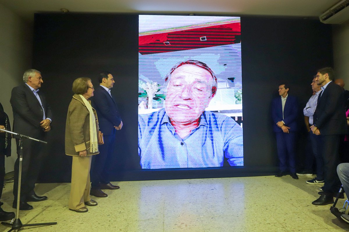 GerardoMorales's tweet photo. Lanzamos la campaña "El legado de Alfonsín, 40 años de paz y democracia” junto a @alfredocornejo, @rodysuarez, @gustavovaldesok, @maxipullaro, @carlossadirjuy, @LeandroZdero y el acompañamiento de correligionarios y correligionarias de toda la Argentina. Tenemos un desafío inmediato: llevar a @PatoBullrich a la presidencia y que @juntoscambioar gobierne la república, porque eso es lo que el pueblo necesita. ¡Vamos, radicales! ¡Vamos a ganar!
