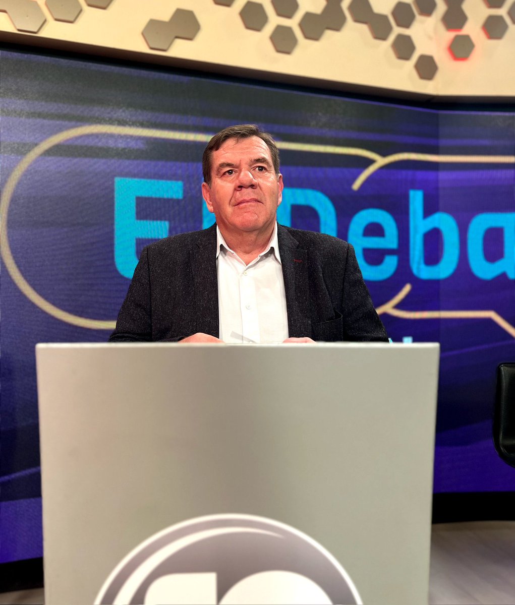 NataliaVezzi's tweet photo. @gmontenegro_ok 
#ElDebateporel10 
#MontenegroIntendente https://t.co/fZP4aLKbZv