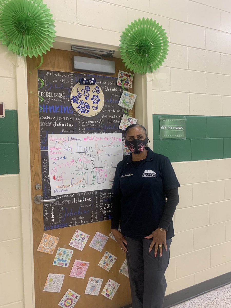 Educator_P's tweet image. Thanks 📣 📣 to our  stellar custodians for keeping our school clean. Our teachers had fun decorating their doors. 🐊#GatorMade #GatorsLead @SWES_Station