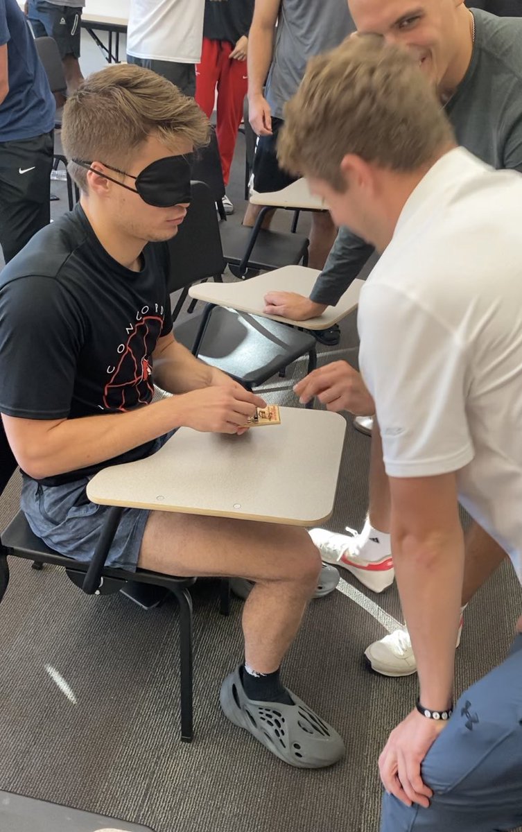 CUAAHoops's tweet photo. We took a big step forward this weekend, on & off the court. Appreciate @CoachDHunt for sharing his expertise on mental skills & helping us become more connected! https://t.co/KlkDbGfvc1